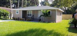 Pre-foreclosure in  CHAPEL AVE New Port Richey, FL 34652