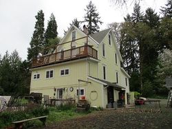 Pre-foreclosure in  PARK ST Lebanon, OR 97355