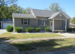 Pre-foreclosure in  SPARTA ST Saint Libory, IL 62282