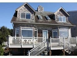 Pre-foreclosure in  SW COAST AVE Lincoln City, OR 97367