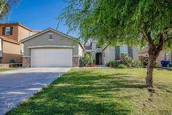 Pre-foreclosure in  FIELDSTONE DR Bakersfield, CA 93306