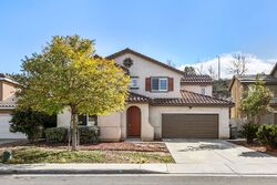 Pre-foreclosure in  PEARL ST Lake Elsinore, CA 92530