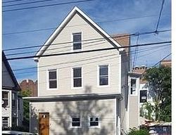 Pre-foreclosure in  S 7TH AVE Mount Vernon, NY 10550