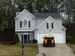 Pre-foreclosure in  LONGLAKE DR Duluth, GA 30097