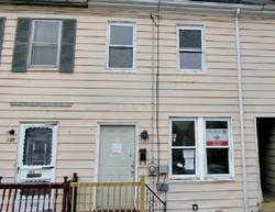 Pre-foreclosure in  CEDAR ALY Phillipsburg, NJ 08865