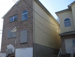 Pre-foreclosure in  HAWTHORNE AVE Newark, NJ 07112