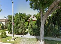 Pre-foreclosure in  ZELZAH AVE Encino, CA 91316