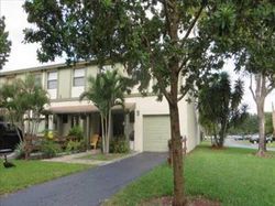 Pre-foreclosure in  NW 79TH AVE Fort Lauderdale, FL 33351