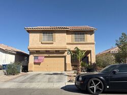 Pre-foreclosure in  SPRUCE GROVE ST Las Vegas, NV 89147