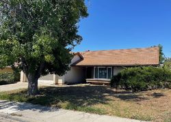 Pre-foreclosure in  GOLONDRINA ST Moorpark, CA 93021