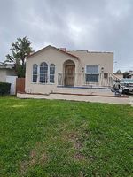 Pre-foreclosure in  W 15TH ST San Pedro, CA 90731