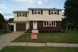 Pre-foreclosure in  PREBLE CT Buffalo, NY 14224