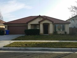 Pre-foreclosure in  W BURGUNDY CT Hanford, CA 93230