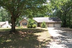 Pre-foreclosure in  SHELLY DR Madison, AL 35757