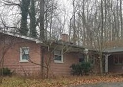 Pre-foreclosure in  BERKSHIRE LN Indianapolis, IN 46226