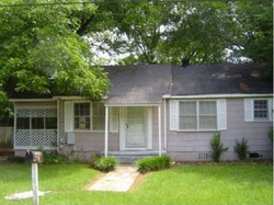 Pre-foreclosure in  SW MAIN ST Wetumpka, AL 36092