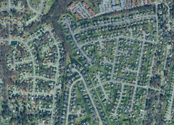 Pre-foreclosure in  OAKLAND CHASE PL Richmond, VA 23231