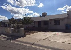 Pre-foreclosure in  N 80TH LN Phoenix, AZ 85033