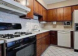 Pre-foreclosure in  OAKFIELD DR N Columbus, OH 43229