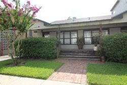 Pre-foreclosure in  STANFORD ST Houston, TX 77019