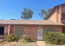 Pre-foreclosure in  S FAIRWAY CIR Casa Grande, AZ 85194