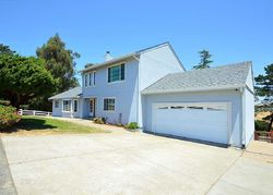 Pre-foreclosure in  FAIRVIEW AVE Hayward, CA 94542