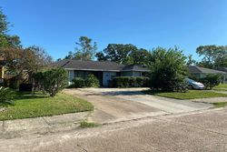 Pre-foreclosure in  FLEMING DR Houston, TX 77013