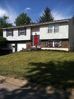 Pre-foreclosure in  BEDFORD FARM CIR Englewood, OH 45322