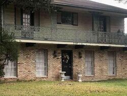 Pre-foreclosure in  RAVENHEAD DR Houston, TX 77034