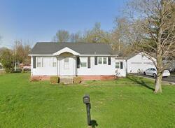 Pre-foreclosure in  S MAIN ST Buffalo, IL 62515