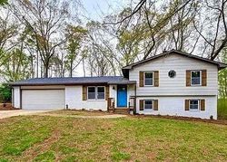Pre-foreclosure in  NEWCOMB RD Decatur, GA 30034