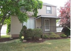 Pre-foreclosure in  NICHOLAS AVE Euclid, OH 44123