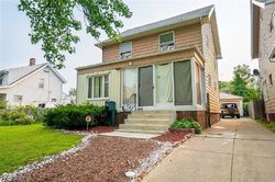 Pre-foreclosure in  W 128TH ST Cleveland, OH 44111