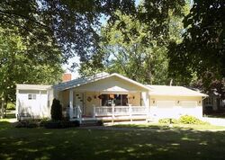 Pre-foreclosure in  WALLACE LN Lorain, OH 44053