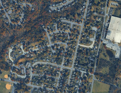 Pre-foreclosure in  MAPLEWOOD DR Douglassville, PA 19518
