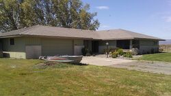 Pre-foreclosure in  BATALI RD Harrah, WA 98933