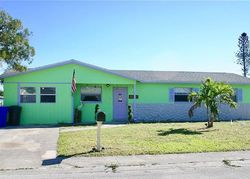 Pre-foreclosure in  E CLERMONT CT Fort Myers, FL 33916