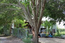 Pre-foreclosure in  LIVE OAK ST Muskogee, OK 74403