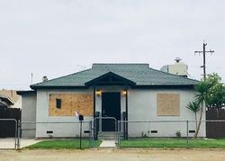 Pre-foreclosure in  DOLORES ST Bakersfield, CA 93305