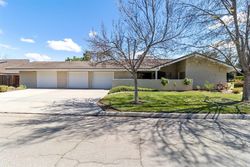 Pre-foreclosure in  W PAUL AVE Fresno, CA 93711