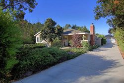 Pre-foreclosure in  AVENIDA DEL RECREO Ojai, CA 93023