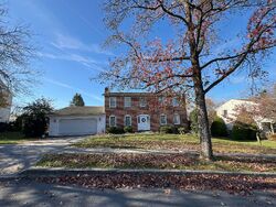 Pre-foreclosure in  ANTHONY DR Mechanicsburg, PA 17050