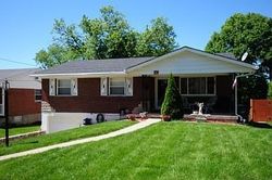 Pre-foreclosure in  FRANCIS LN Covington, KY 41011