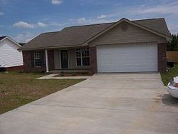 Pre-foreclosure in  JESTER ST Cowarts, AL 36321