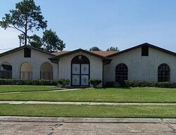 Pre-foreclosure in  S VON BRAUN CT Harvey, LA 70058