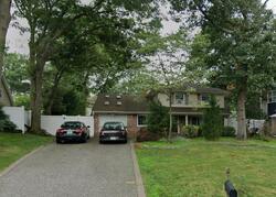 Pre-foreclosure in  MORICHES RD Lake Grove, NY 11755