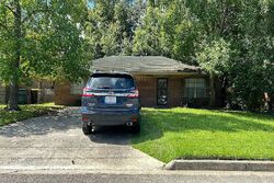 Pre-foreclosure in  CIMARRON ST Savannah, GA 31405