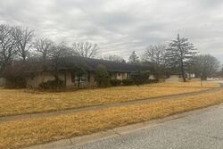 Pre-foreclosure in  W 65TH PL Merrillville, IN 46410