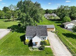 Pre-foreclosure in  ASHLEY AVE Fort Wayne, IN 46825