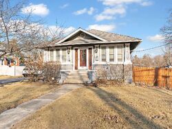 Pre-foreclosure in  N 5TH AVE Saint Charles, IL 60174